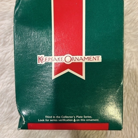 1989 Hallmark Keepsake Ornament Morning of Wonder - Picture 7 of 8